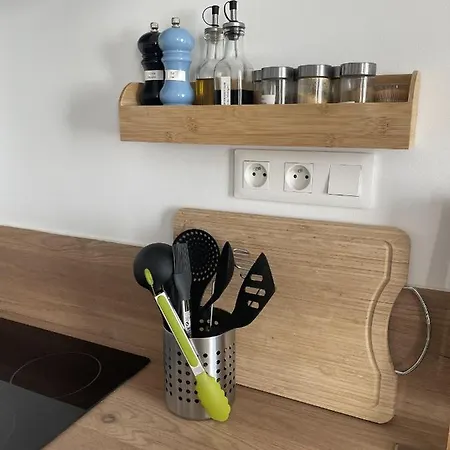 Au Repos De La Croix Rouge - Studios Et Apt Tout Equipes - Proche Gare Châtellerault Buitenkant foto